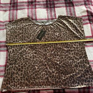 NWT PARK & MAIN LEOPARD TOP SIZE 2X